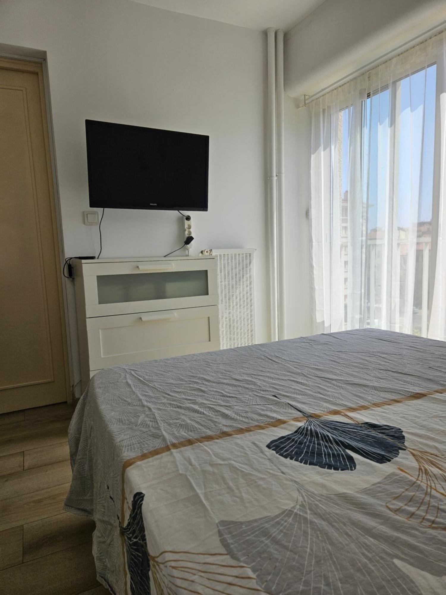 Chambre En Colocation Fille, Proche Mer, Climatisation Тулон Екстер'єр фото