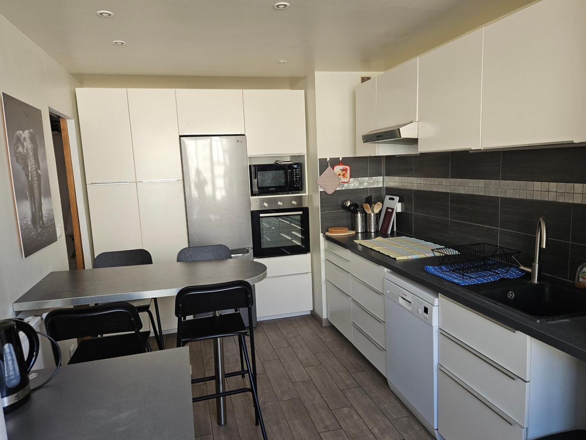 Chambre En Colocation Fille, Proche Mer, Climatisation Тулон Екстер'єр фото