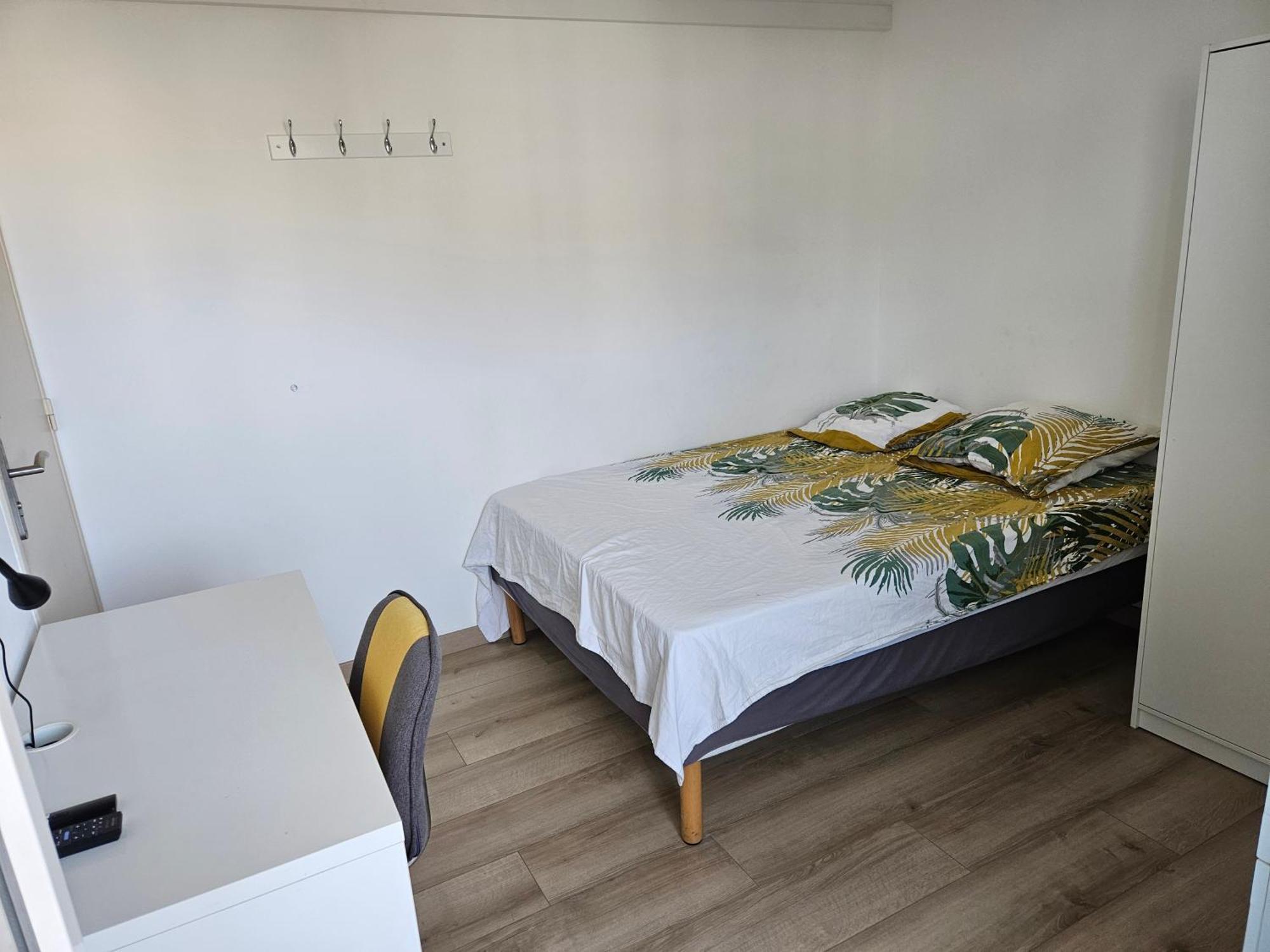 Chambre En Colocation Fille, Proche Mer, Climatisation Тулон Екстер'єр фото