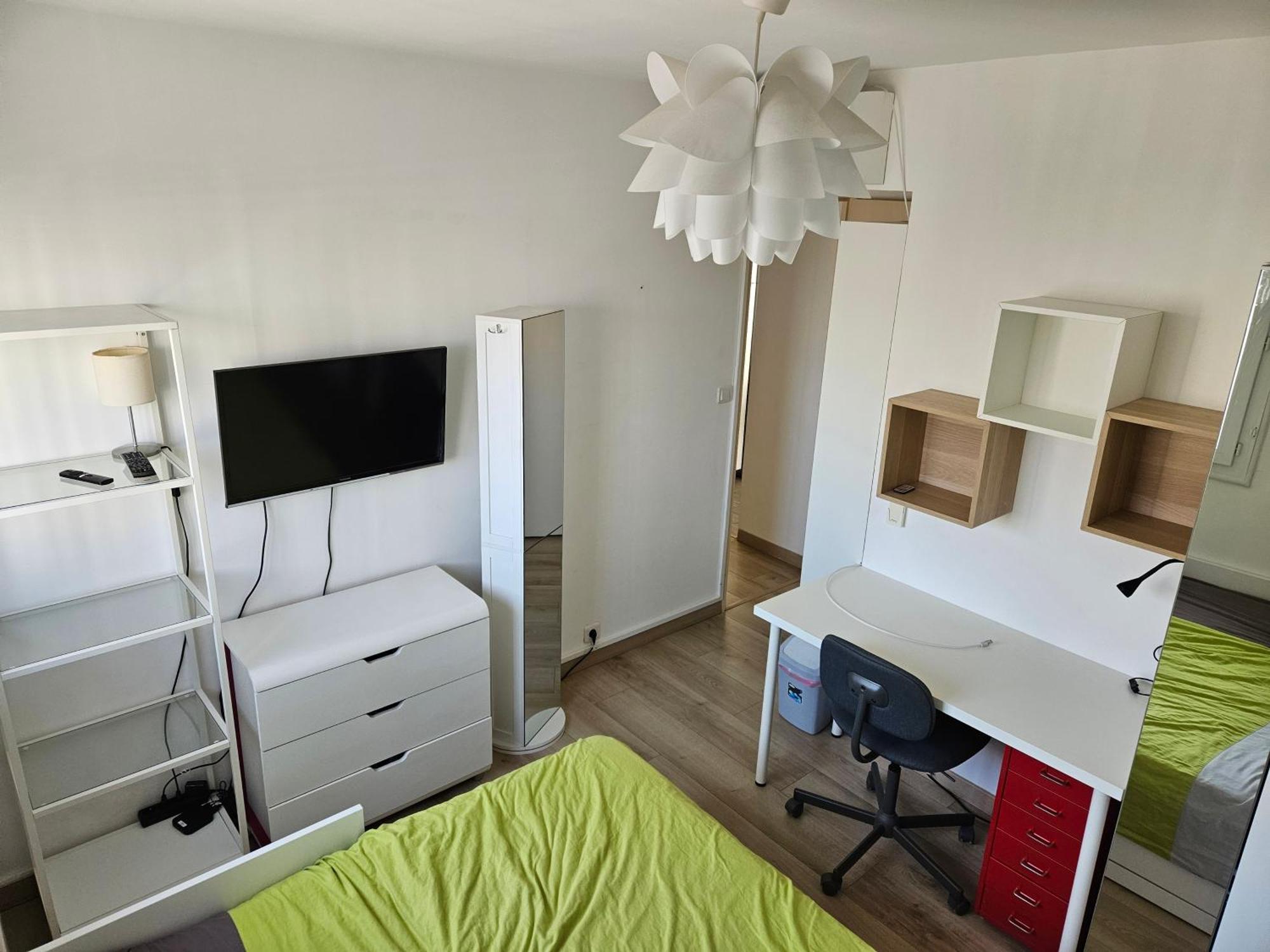 Chambre En Colocation Fille, Proche Mer, Climatisation Тулон Екстер'єр фото